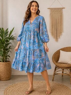 A1. Miduo Blue Floral Tiered V-Neck Midi Dress, Large, Like New